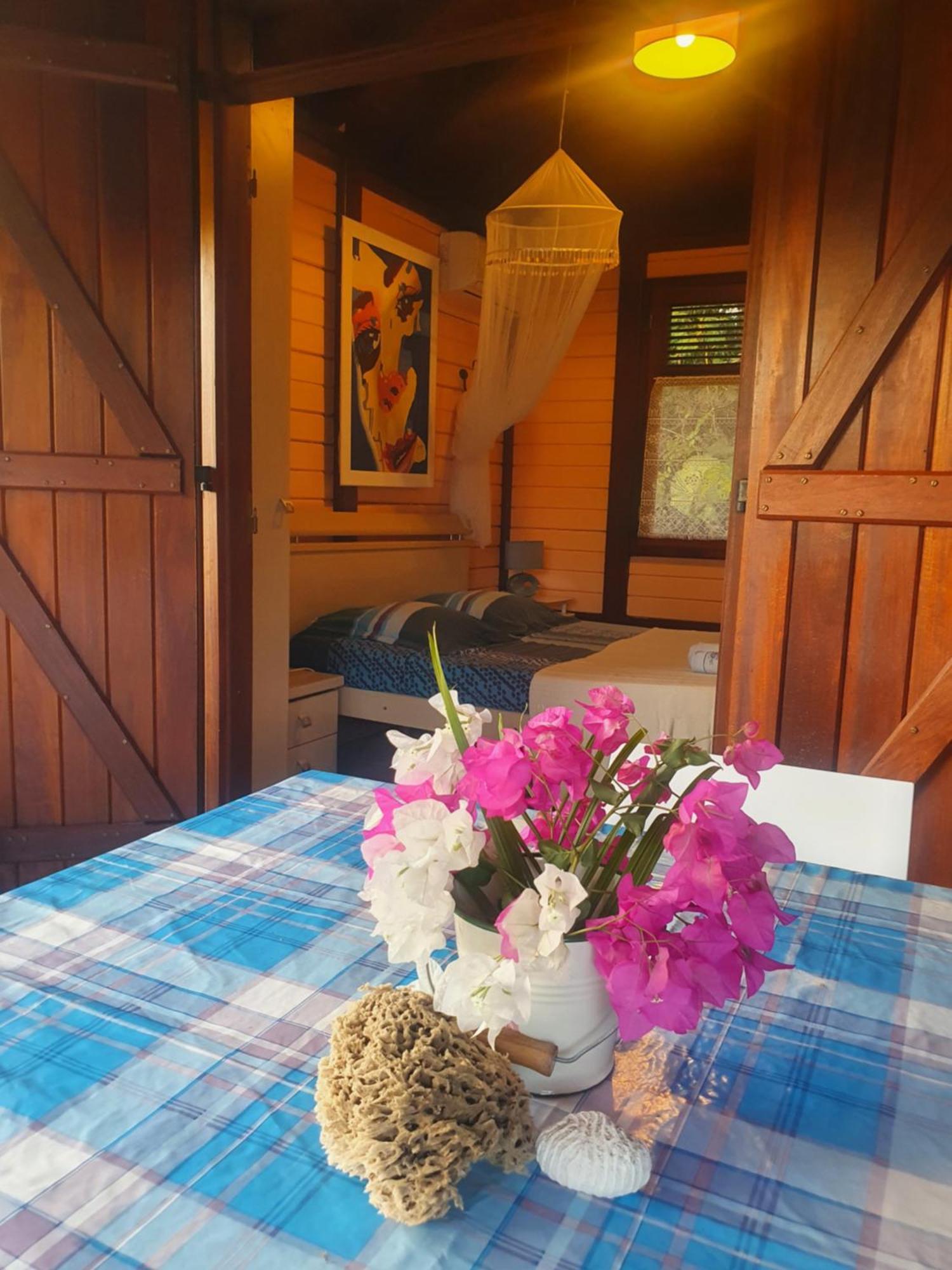 Cottage La Pointe Marine Deshaies Zewnętrze zdjęcie