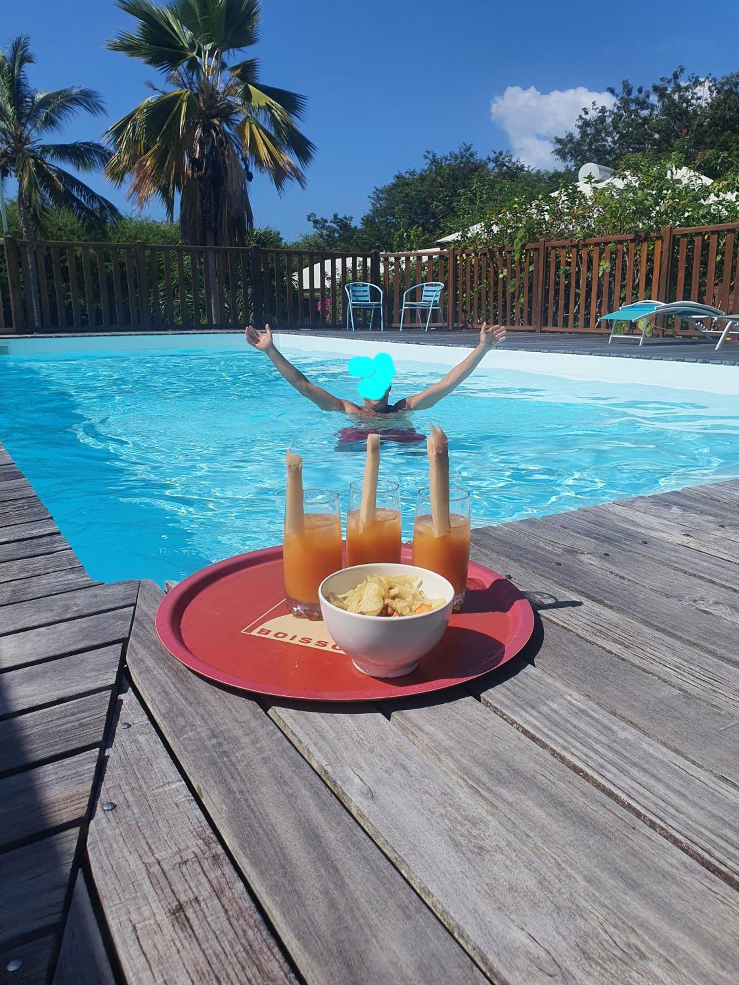 Cottage La Pointe Marine Deshaies Zewnętrze zdjęcie